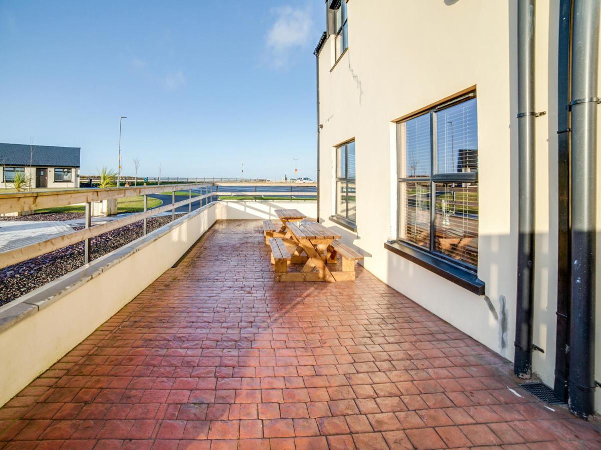 Standing Stones Lodge Belfast Eksteriør billede