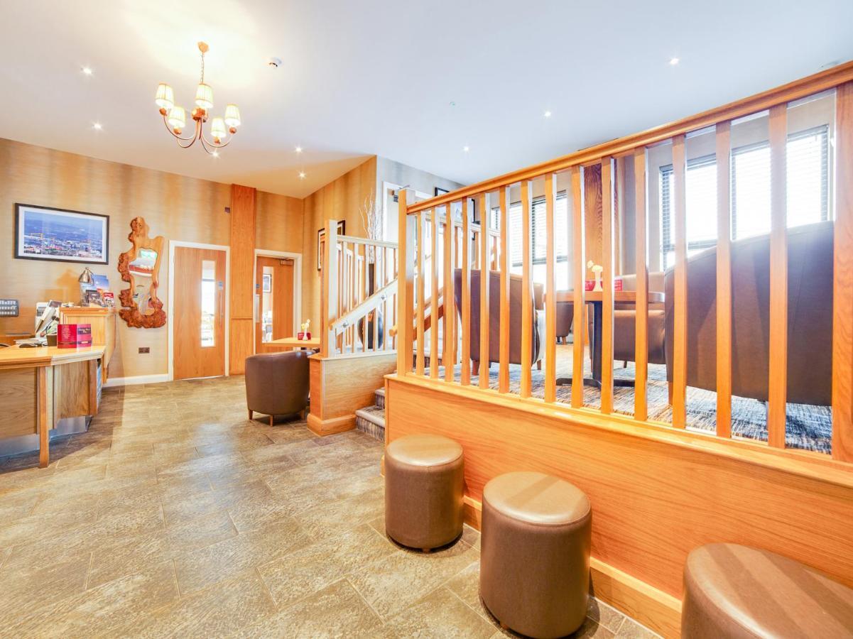 Standing Stones Lodge Belfast Eksteriør billede